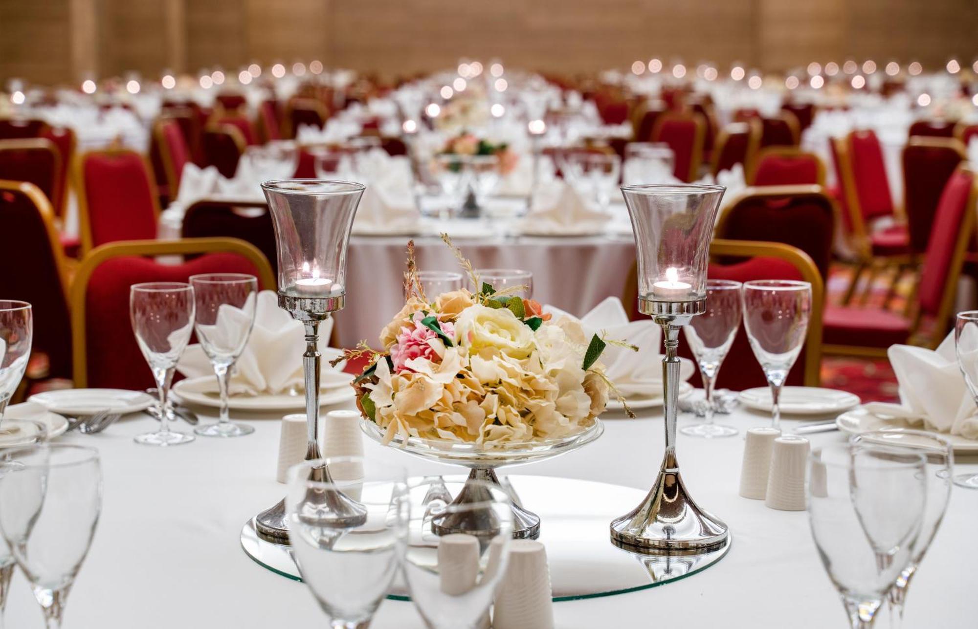 Concorde Tower Hotel & Casino Nicosia Exterior foto A table set for a formal dinner